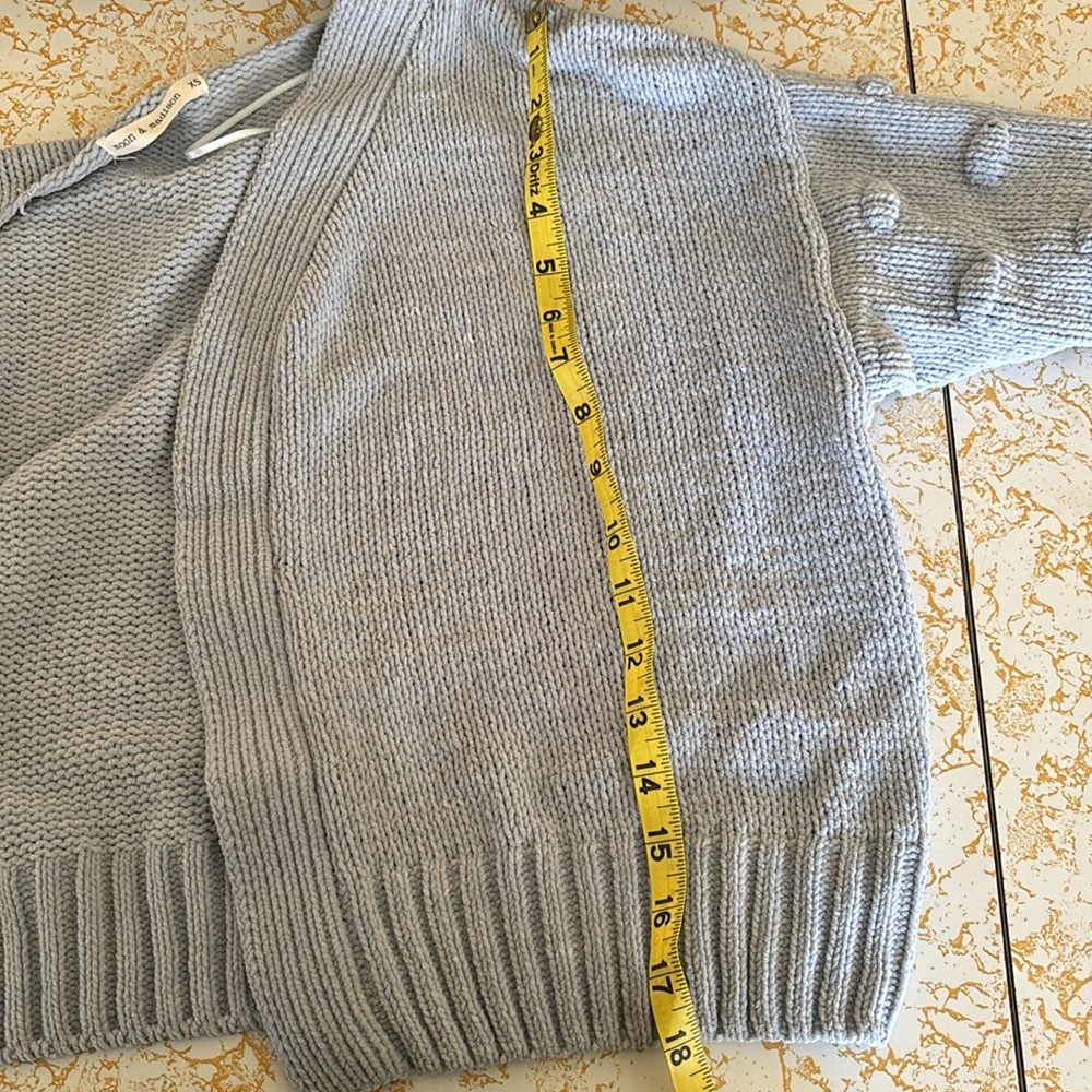 Pretty Light Blue Sweater - Picture 6 of 7